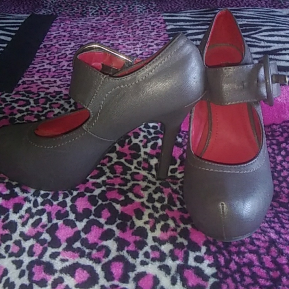 Stiletto heels